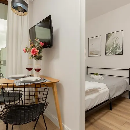 Forum Wola Jana Kazimierza Apartment by Renters Warszawa Zewnętrze zdjęcie