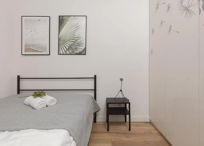 Forum Wola Jana Kazimierza Apartment By Noclegi Renters